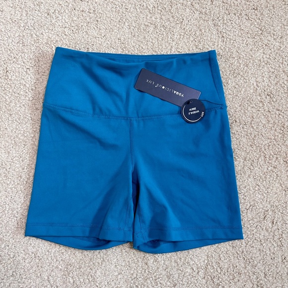 NWT Yogalicious Lux Shorts Teal NWT Size S 5" Inseam - Picture 7 of 9